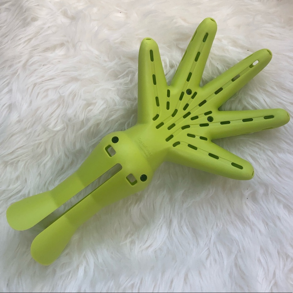 SOLD🚨 DevaCurl DevaFuser Hair Diffuser Attachment